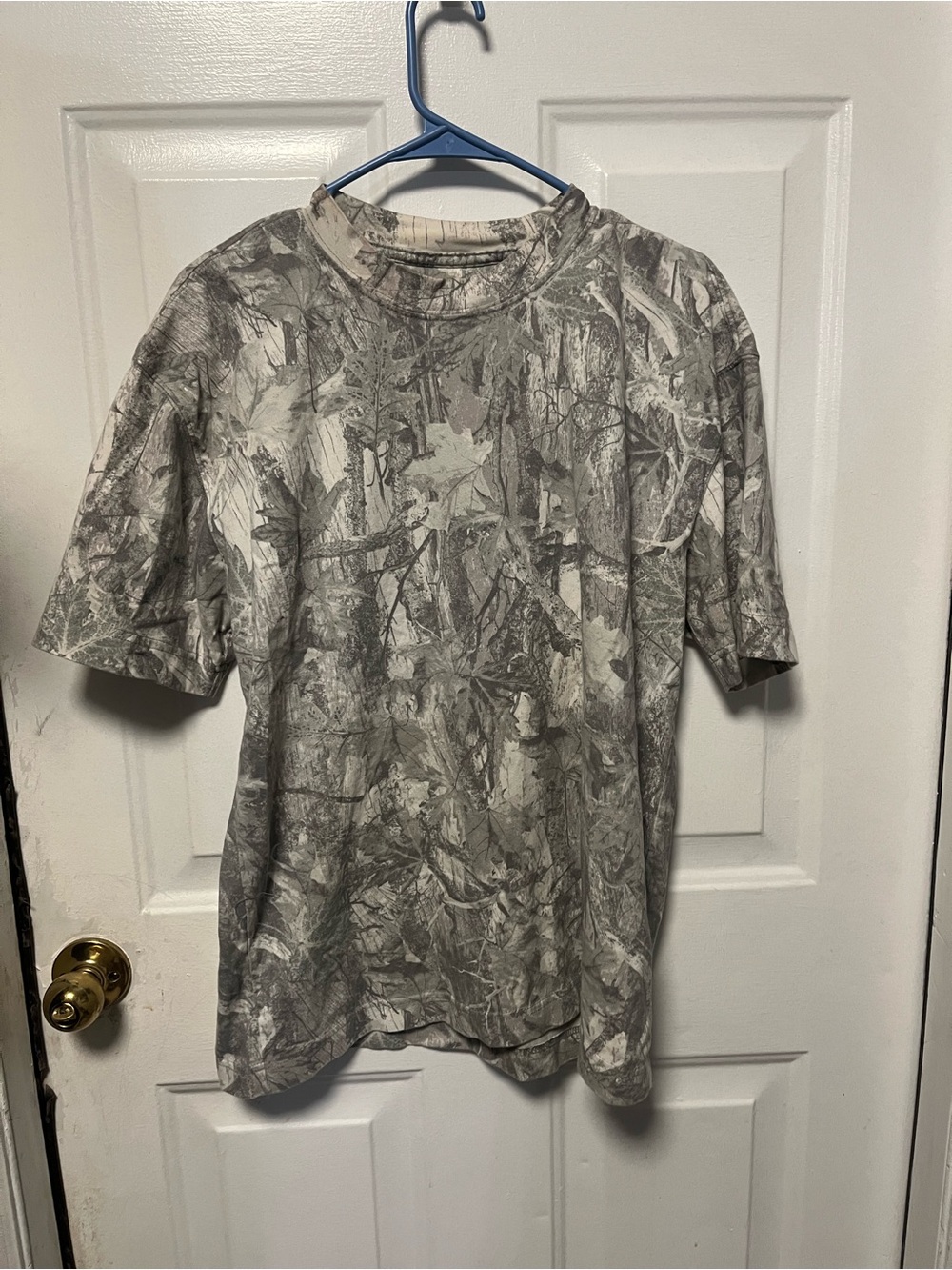 Hollister Gray Camouflage Short-Sleeve  size M super soft